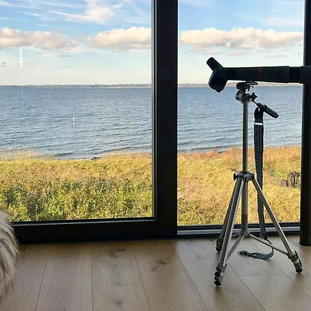 Waterfront House With Stone In Lohals בית נופש Tranekær